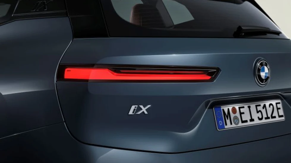 Photo of the rear of a new BMW iX SUV