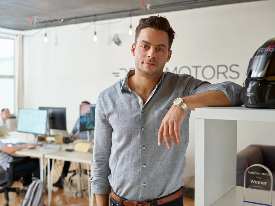Drive Motors: Digital Retailing Delivers Holidays Sales Gains
