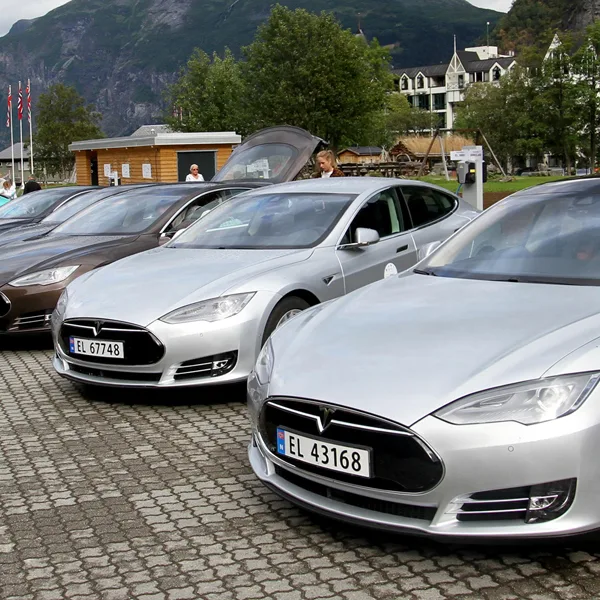 J.D. Power: Tesla Owners Choose Hype Over Quality