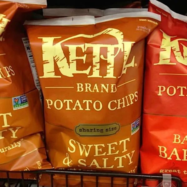J.D. Power: Waiting Service Customers Want Snacks