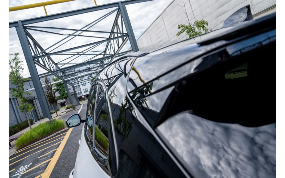 AERO’S Game Changing Sustainable Material Technology Showcased Through Sleek and Sustainable Jaguar F-Pace Contrast Roof