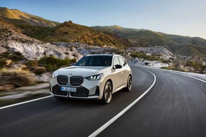Automakers Take Home Safety Awards