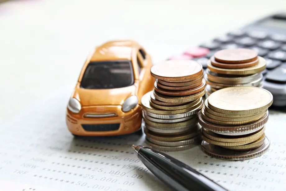 New-Vehicle Prices End 2022 at Record Highs