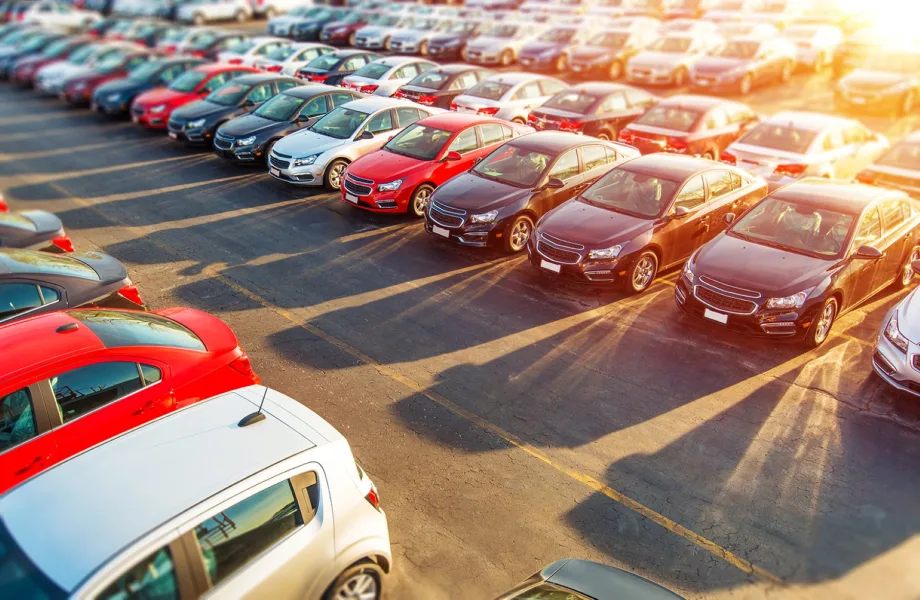 Buyers Pay More for New Vehicles in October