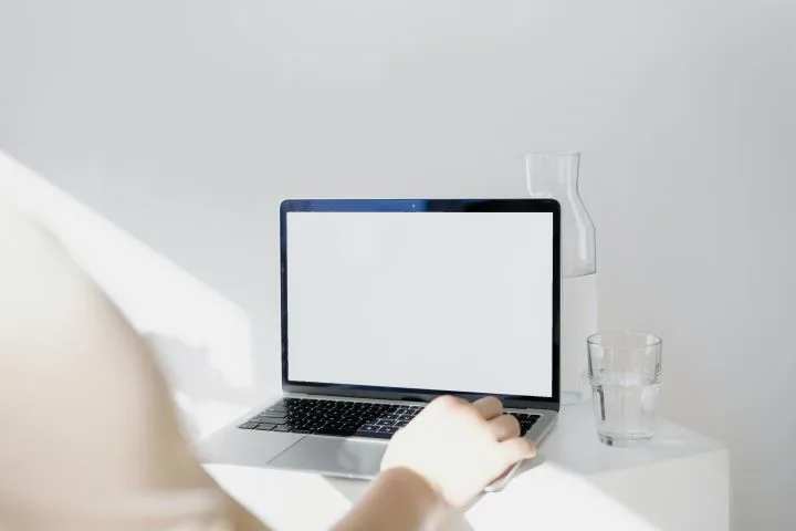 New Product Embeds Dealer Listings in OEM Websites 