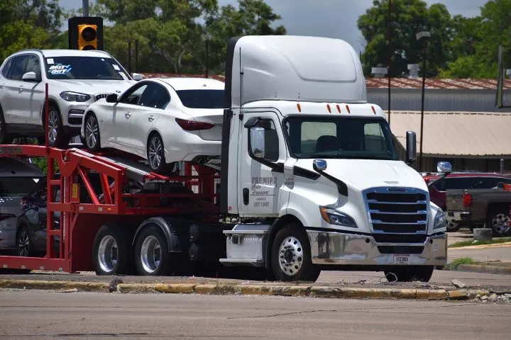 Cox Logistics Investments Pay Off for Digital Buyers 