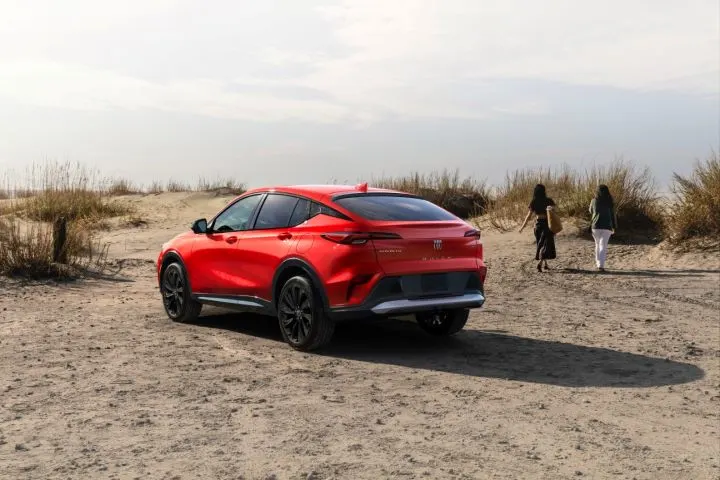 Luxury Shoppers Favor SUVs in Q1