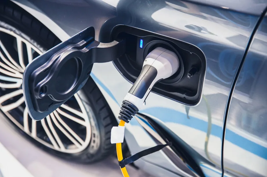 U.S. EV Sales Spiked in 2022