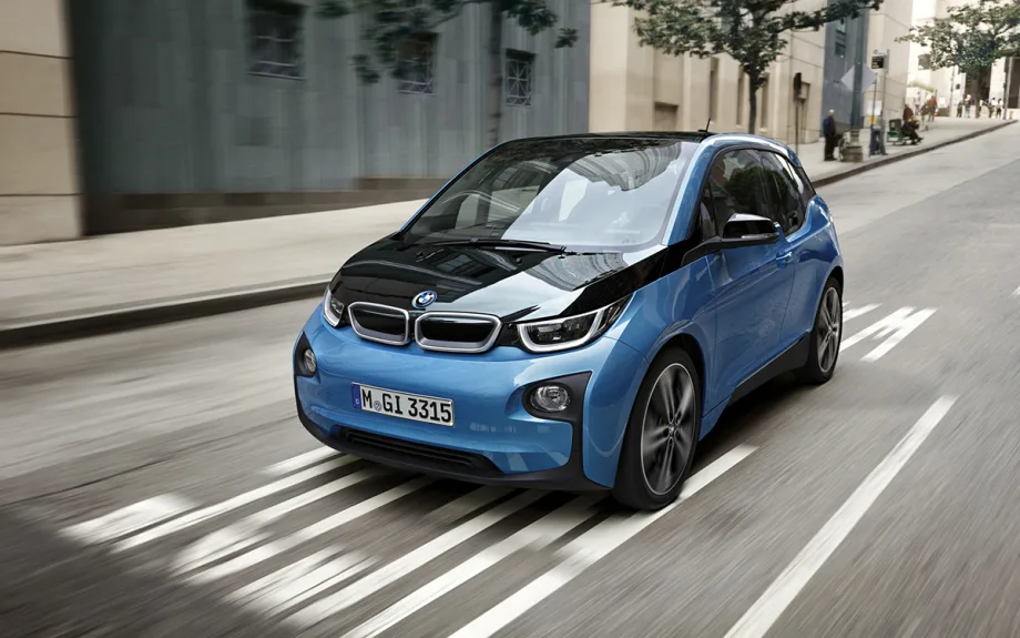 AmTrust, Endurance Partner on EV Service Contract