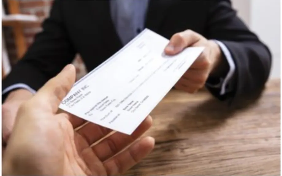 Ferreting Out Fake Paystubs