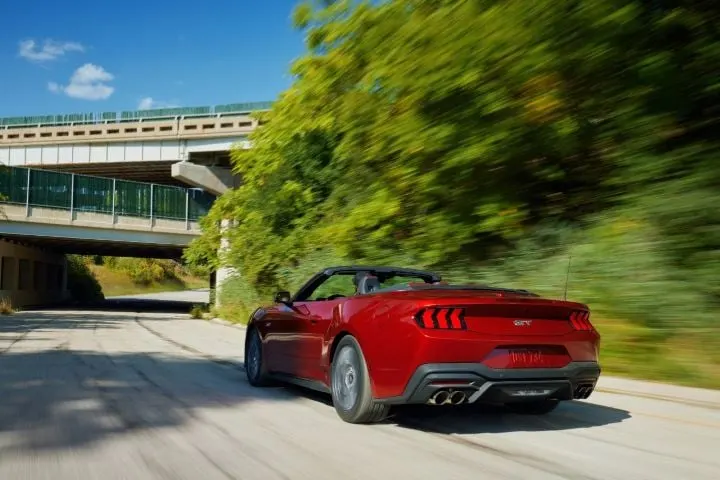 Ford Doubles Down on Backup Cameras