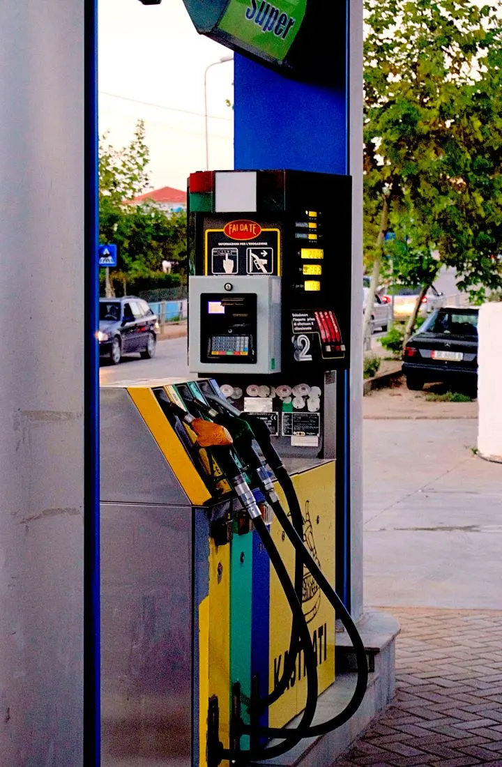Porsche, Exxon Developing E-Fuel