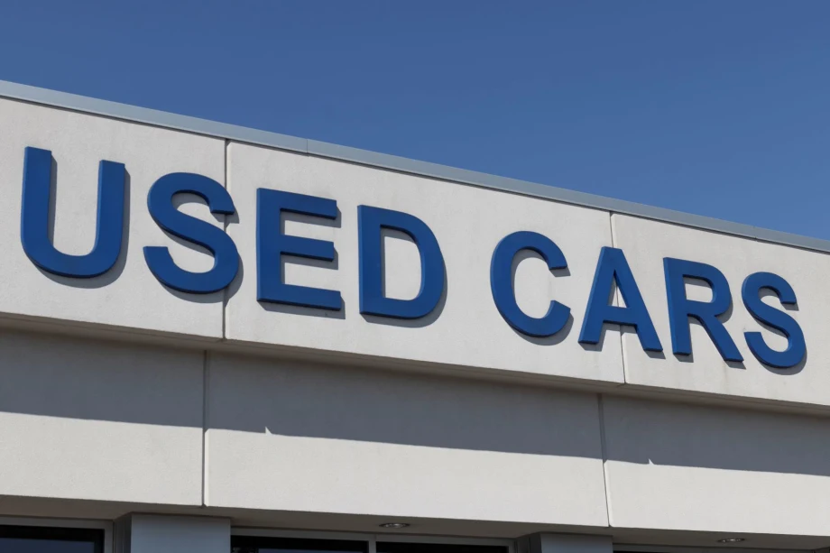 CarMax Retools Approach After Disappointing Q2
