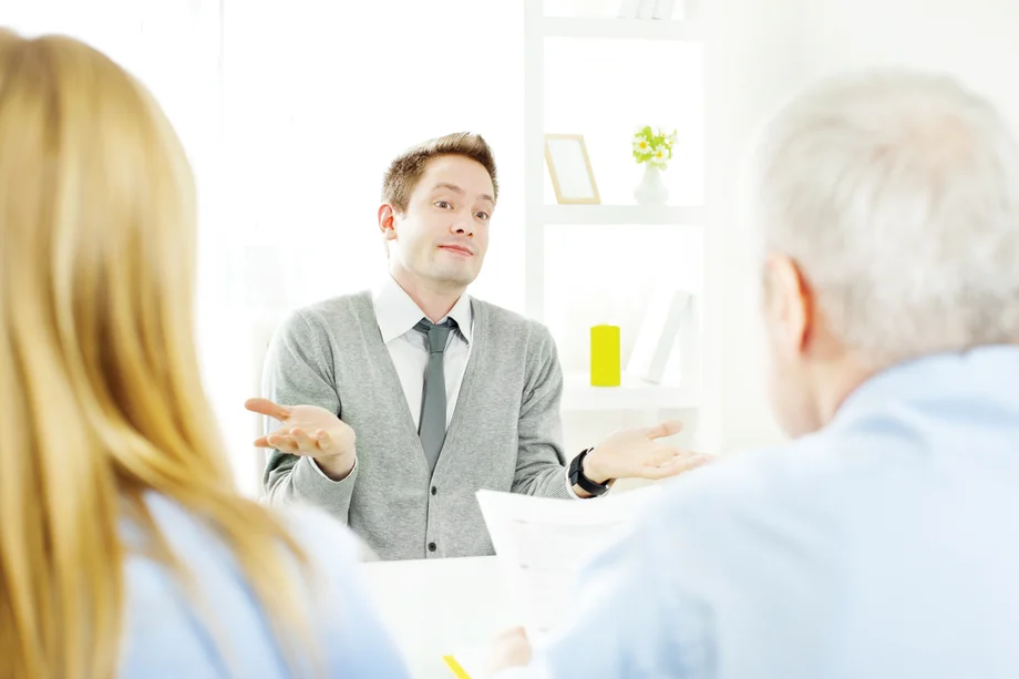5 'Tells' of a Lying Job Candidate