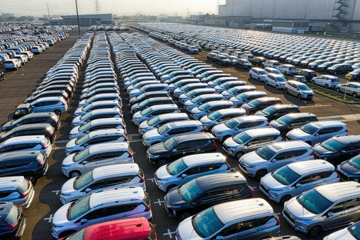 EV Tax Credits on Chopping Block