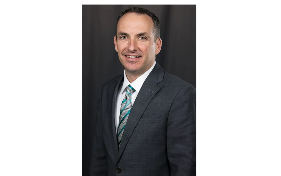 Wheeler to Lead Attendees as Industry Summit Emcee
