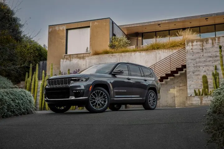 Hybrid Jeeps Recalled