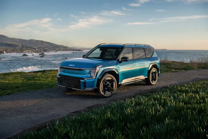 SUV Named Women’s Car of the Year