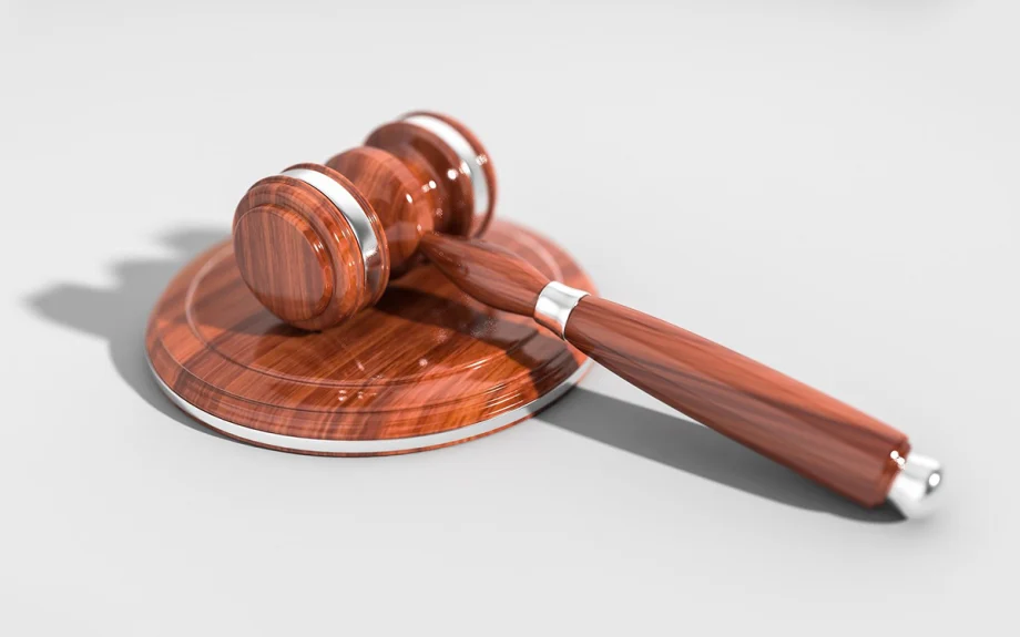 LMP Automotive Holdings Sues Two Dealerships for Acquisition Deposits