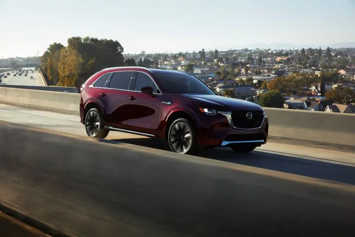 SUVs Recalled to Fix Erroneous Braking