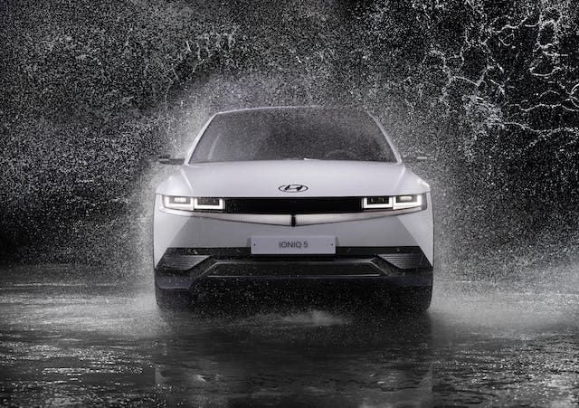 Hyundai Breaks Ground on New EV Plant