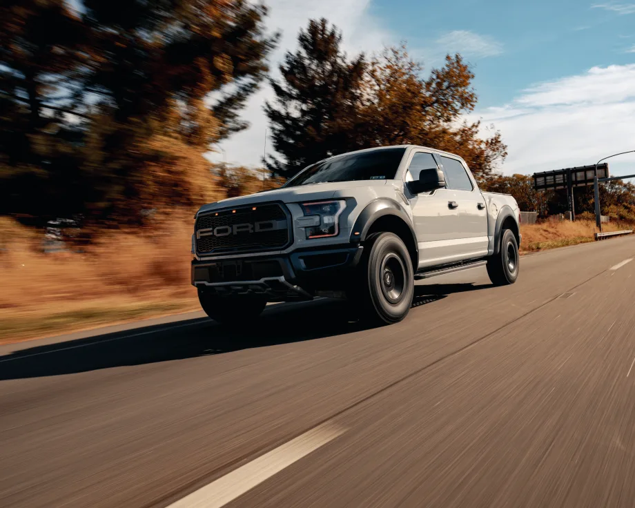 US Auto Sales Accelerate in First Half of Year