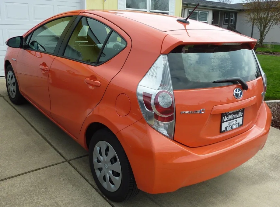 Toyota Reports 5% April Sales Increase
