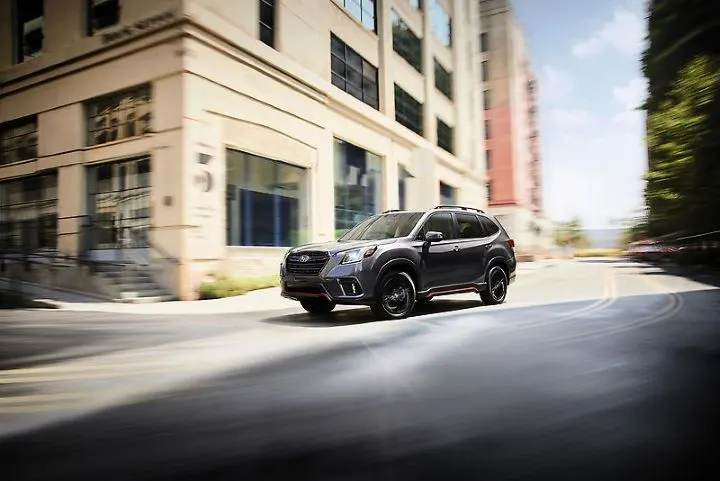 Small SUVs Not the Best on Some Crash Avoidance