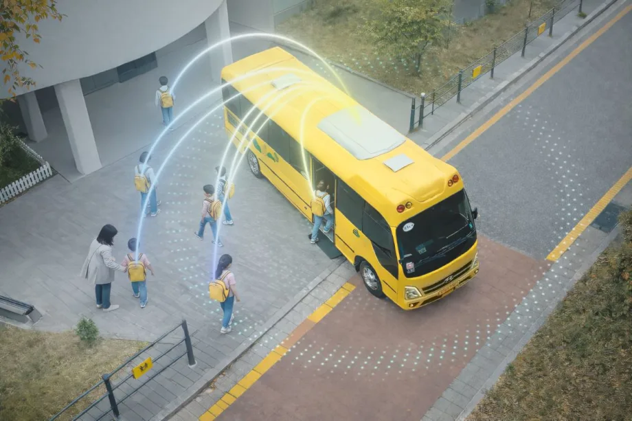 Automakers Debut Blind-Spot Detection Tech