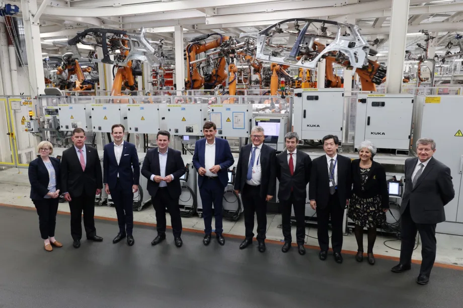 VW Looks to More Automation at New Plant